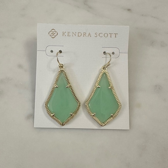 Kendra Scott Jewelry - Kendra Scott Gold Alex Earrings - Gold with Green stone